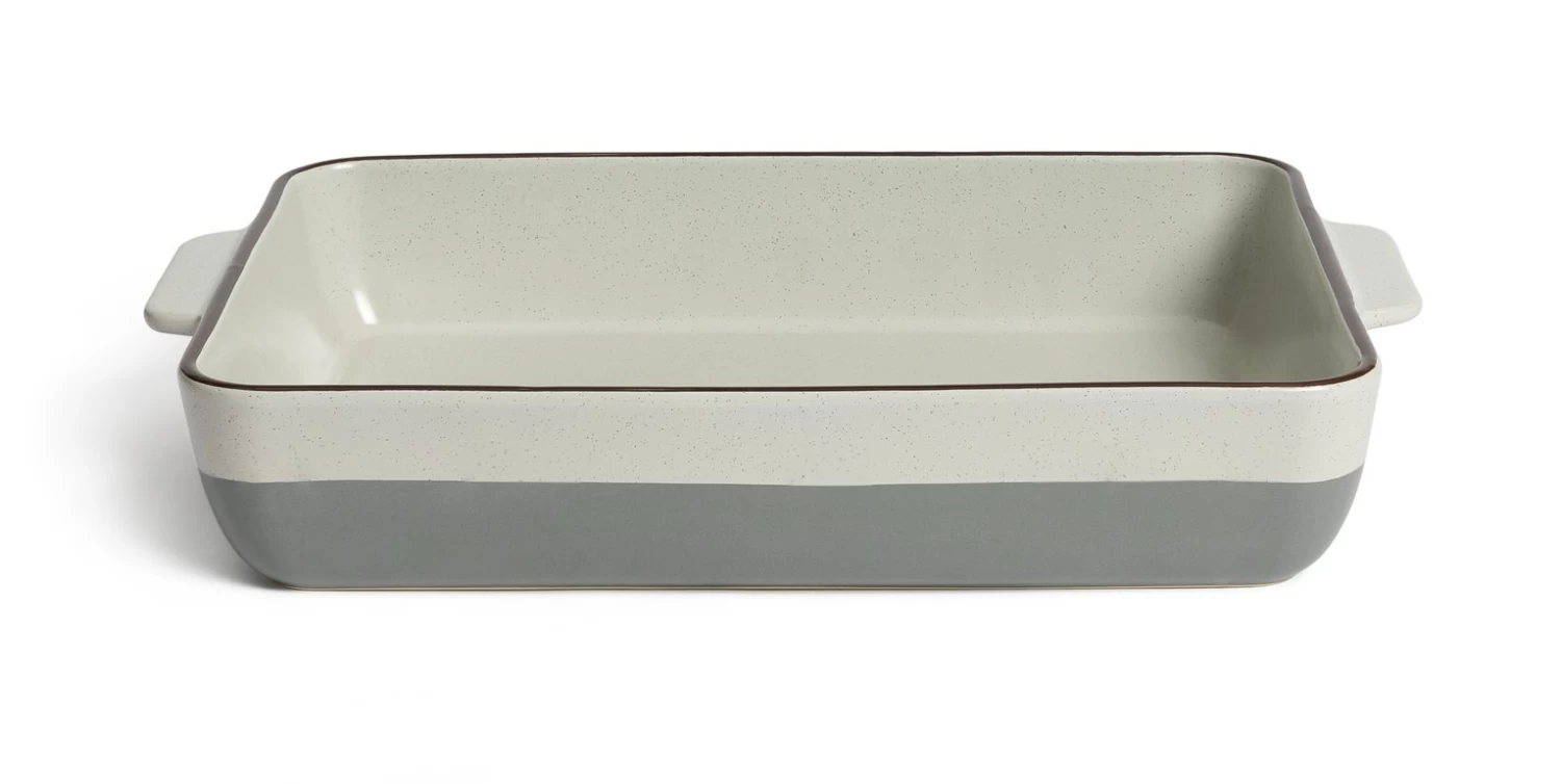 Habitat Speckle 29cm Medium Ceramic Roaster 6 Habitat Speckle 29cm Medium Ceramic Roaster - Image 4