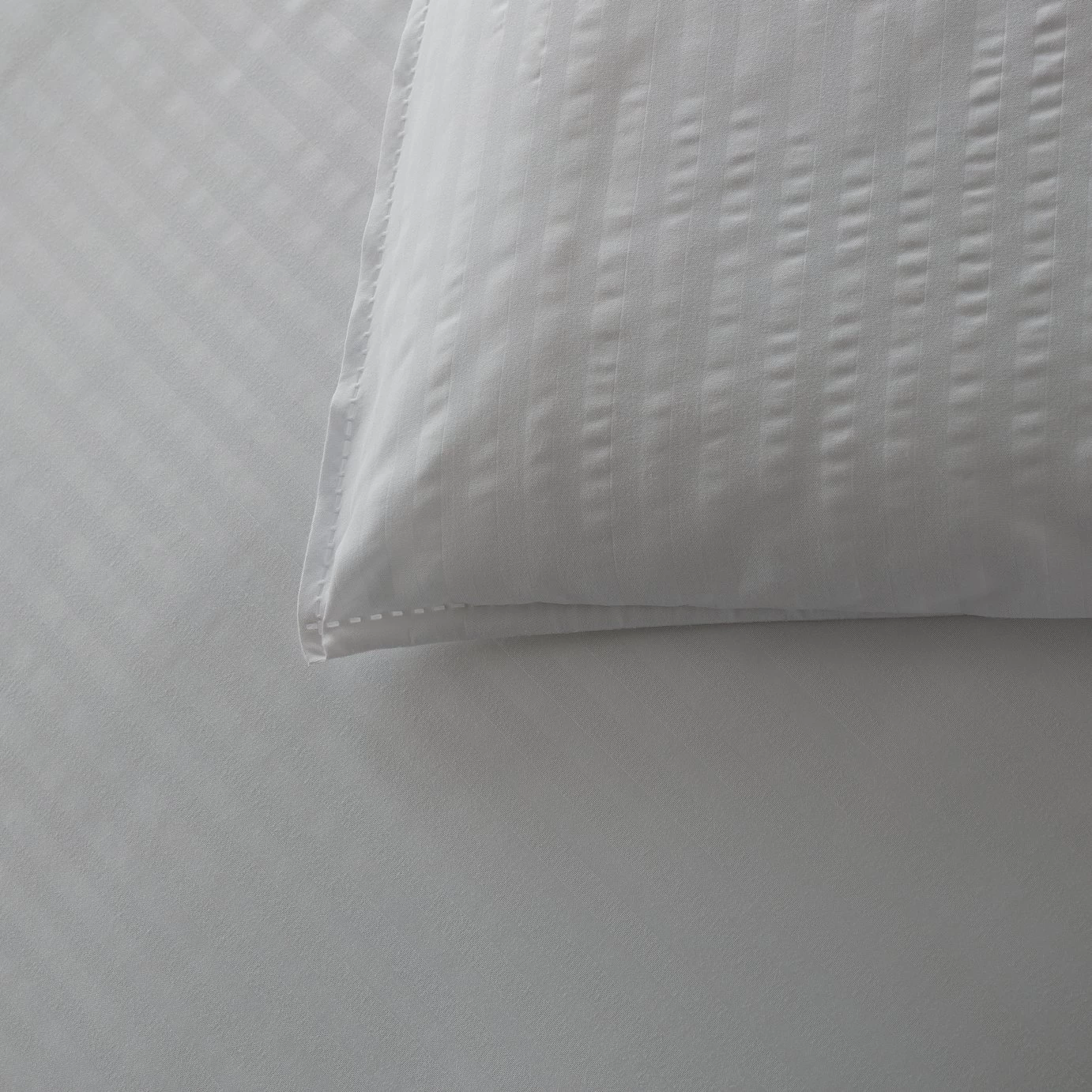 Habitat Feels Like Down 10.5 Tog Duvet - Double 10 Habitat Feels Like Down 10.5 Tog Duvet - Double - Image 8