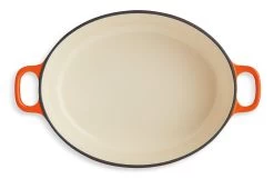 Habitat 4.7 Litre Cast Iron Oval Casserole Dish - Orange 10 Habitat 4.7 Litre Cast Iron Oval Casserole Dish - Orange -Household Items Sale 9212363 R Z002A